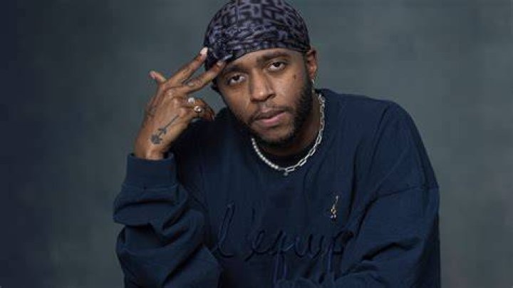 6LACK's Influence and Musical Style 6LACK's Influence and Musical Style