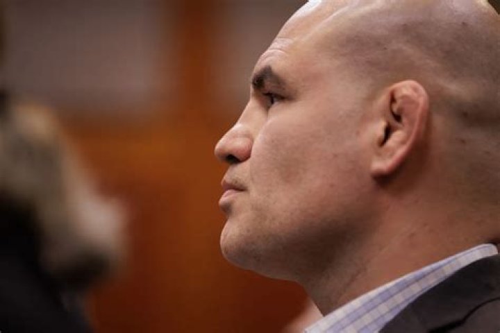 cain velasquez personal life cain velasquez personal life