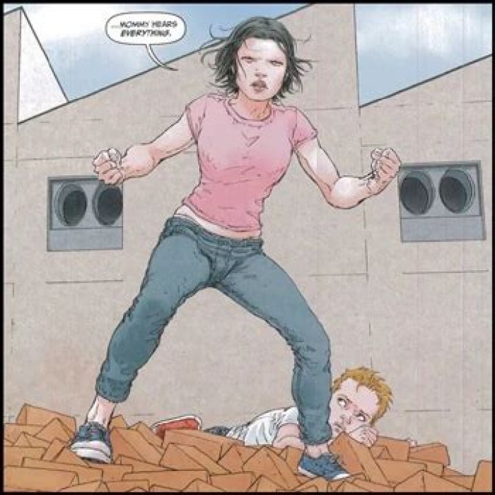 Chloe Hutchence