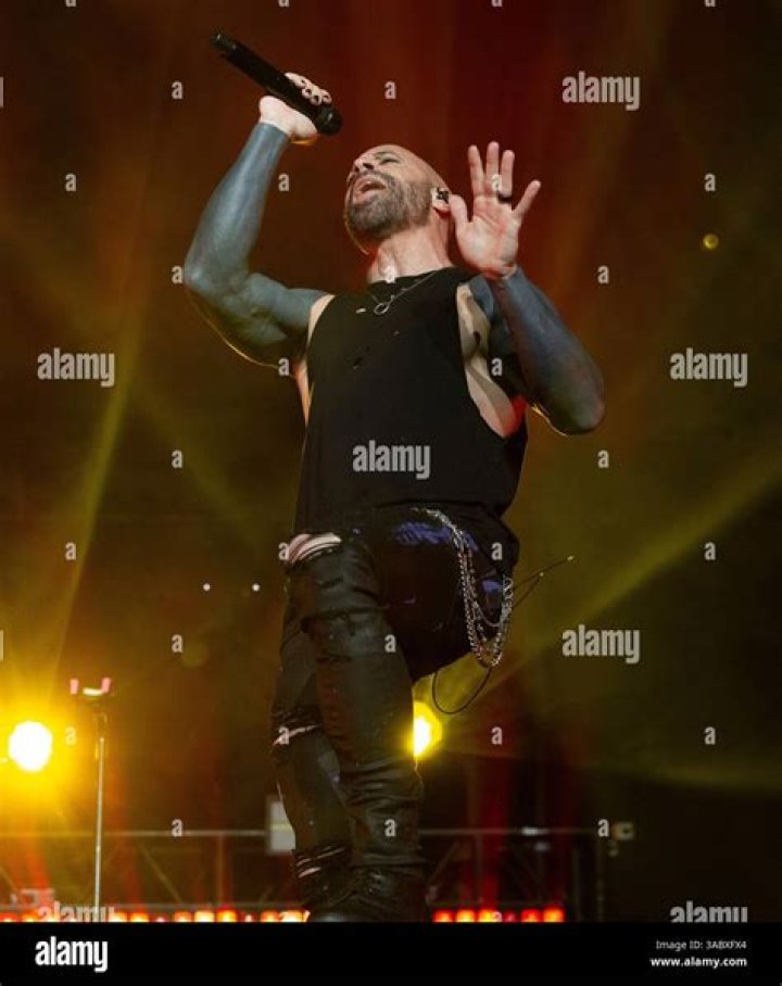 Chris Daughtry performing with his band Chris Daughtry performing with his band