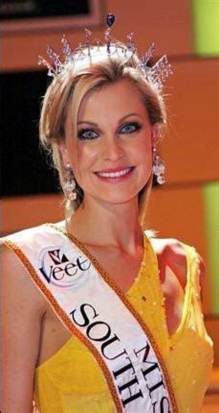 Claudia Henkel bio, age, height, twins, wedding, profile