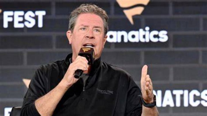 Dan Marino Net Worth How Much is Dan Worth?