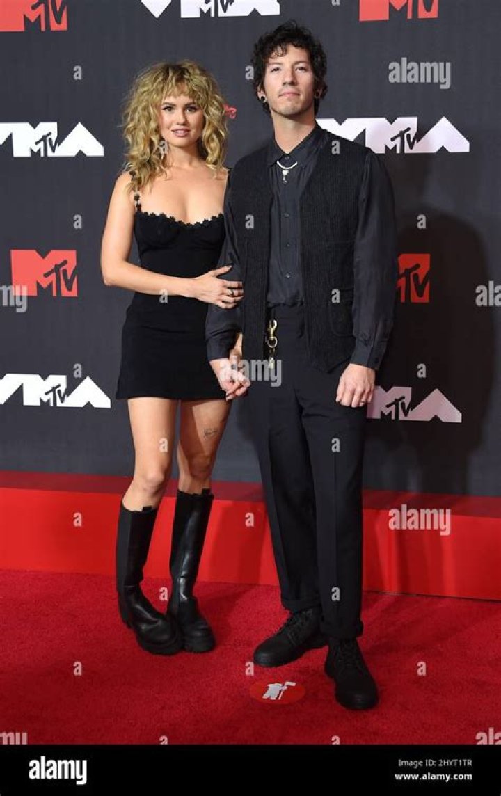 debby ryan and josh dun