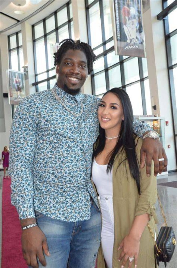 DeMarcus Lawrence is Married to Wife Sasha Lawrence. Kids Damari