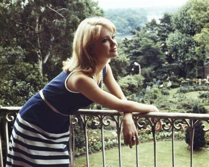 hayley mills early years hayley mills early years