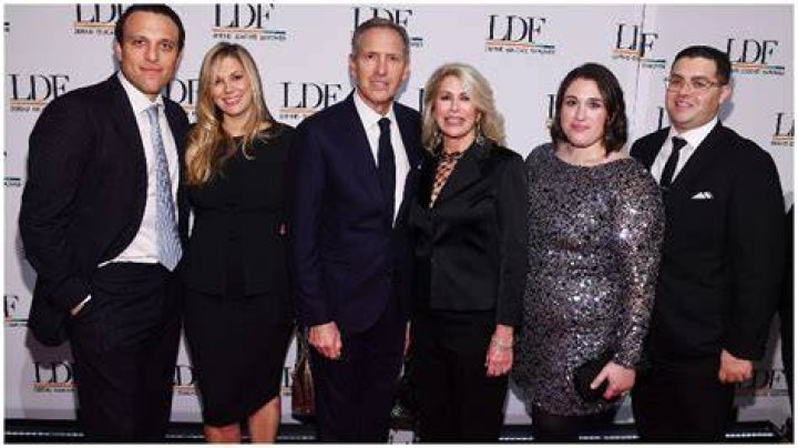 Howard Schultz Family 5 Fast Facts You Need to Know