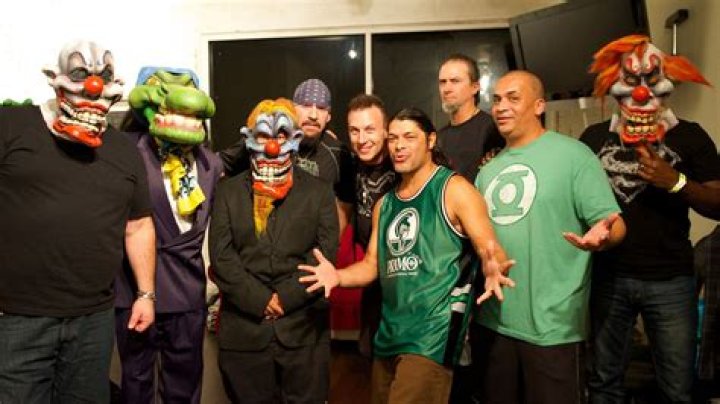 infectious grooves