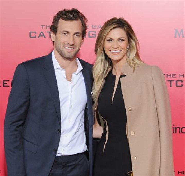 jarret stoll net worth jarret stoll net worth