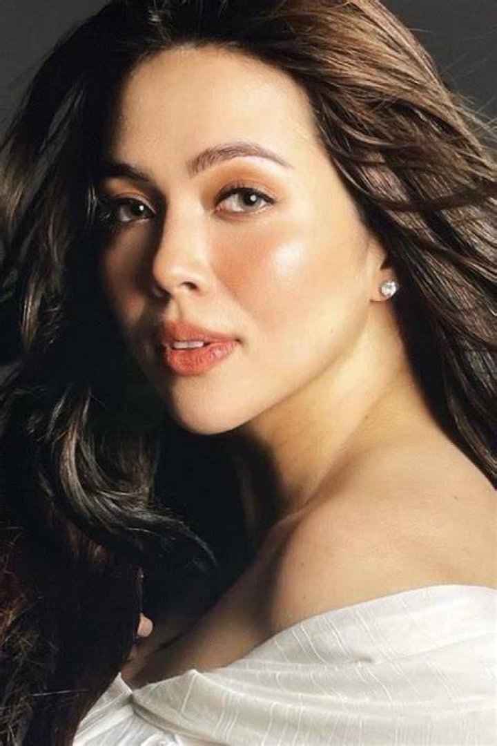 Julia Montes Biography Profiles