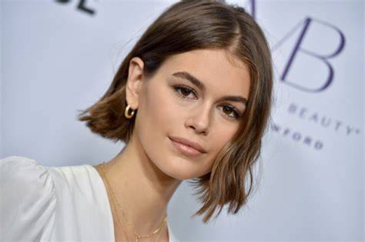 Kaia Gerber Biography, Net Worth, Height, Weight, Age, Size, Modeling