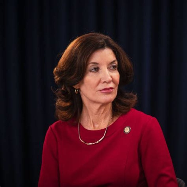 Kathy Hochul Bio, Net Worth, Height, Career, Husband