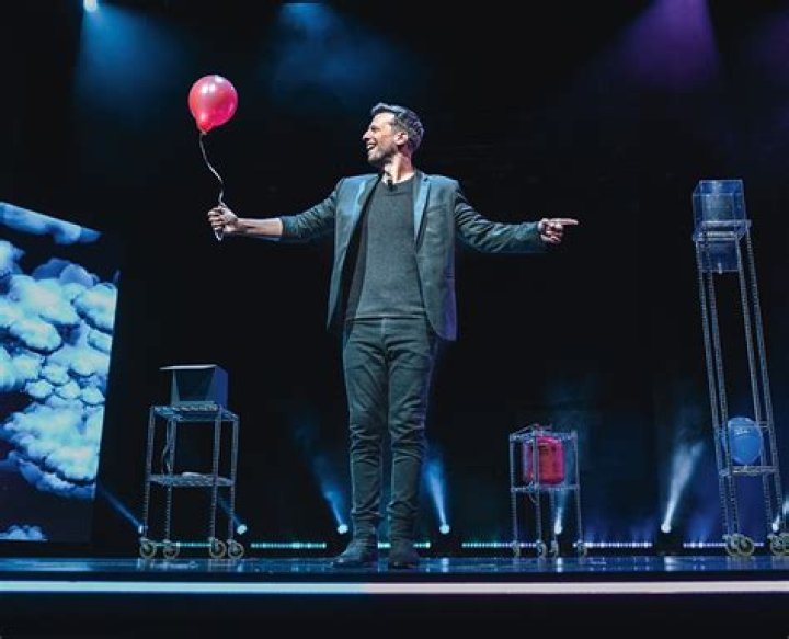 Mat Franco performing magic tricks Mat Franco performing magic tricks