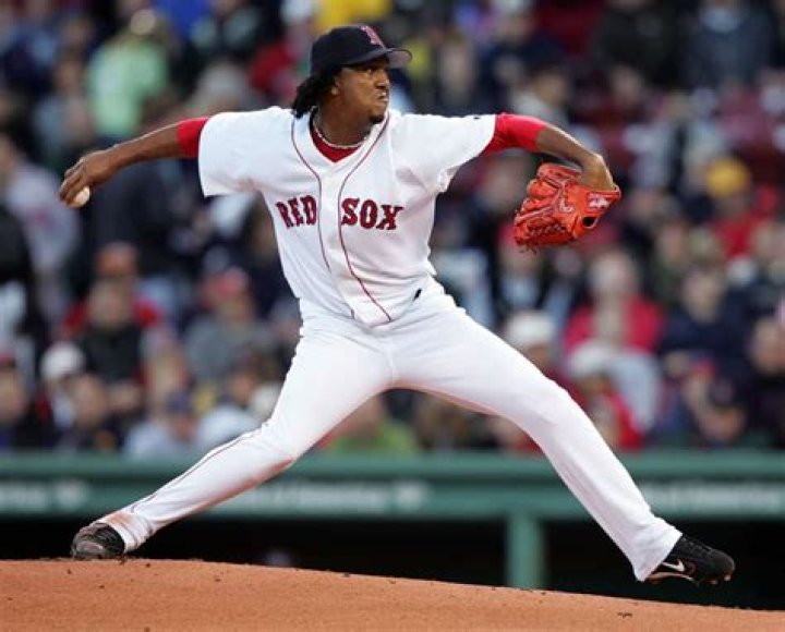 Pedro Martinez pitching Pedro Martinez pitching