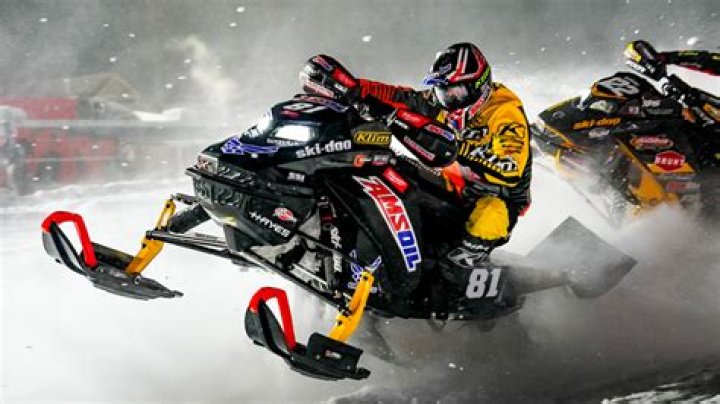 snowmobile racing snowmobile racing