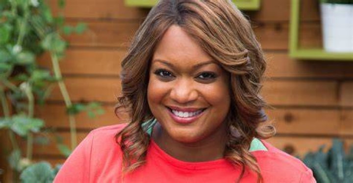 Sunny Anderson Net Worth, Husband, Married, Boyfriend, Family, Bio