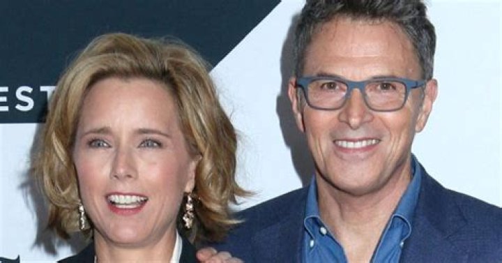 tea leoni relationships