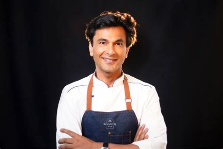 Vikas Khanna Why He Is The 'Mr. Right' For Every Woman! DissDash